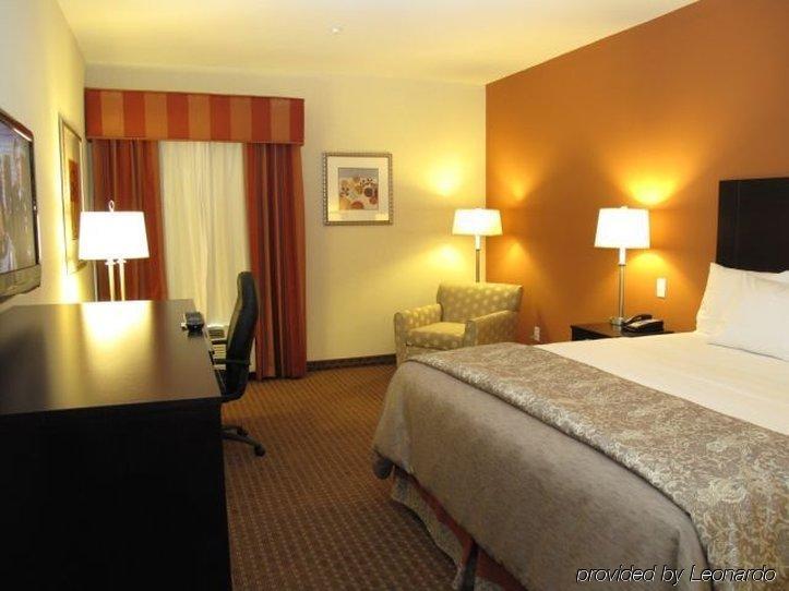 La Quinta By Wyndham Lumberton Hotel Room photo